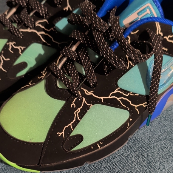 Nike Air Max 180 "Doernbecher Freestyle" Ja'Kai Taylor Sneakers Size 9.5 Used - Picture 2 of 14